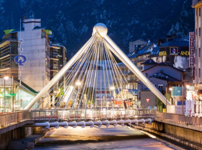 Inmobiliaria de luxe a Andorra
